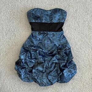 Y2K Ruby Rox Juniors Strapless Blue and Black Patterned Bubble Dress (size 1)